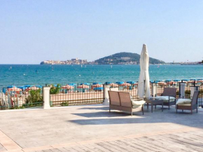 Отель Klaton Beach Hotel  Формия